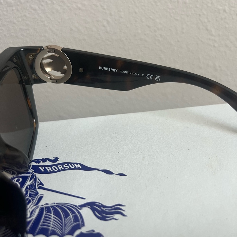 Burberry Sunglasses - Picture 9 of 14